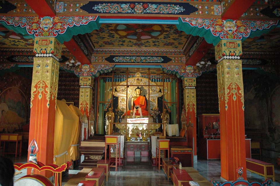 Golden Bodhi tree design inside a Thai Buddhist temple