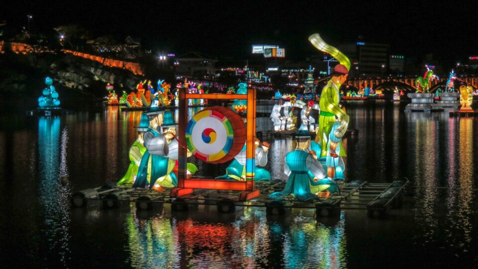 Many lanterns tell stories from Korea's past, honoring the city's rich heritage.