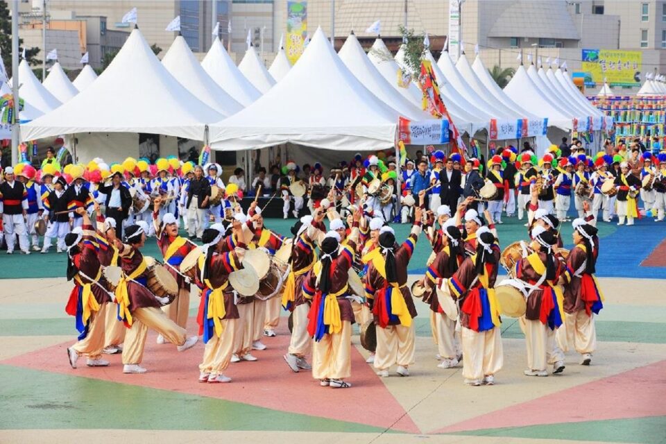 Traditional Korean drummers at Jeju Olle Walking Festival 2025